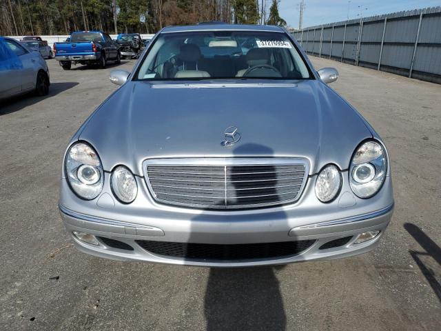 WDBUF65J53A101164 - 2003 MERCEDES-BENZ E 320 SILVER photo 5