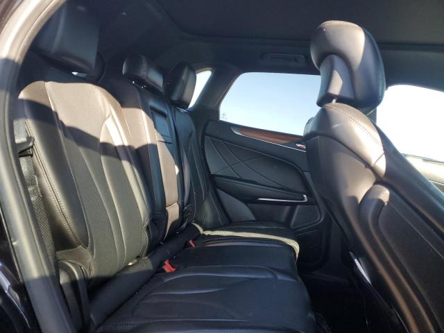 5LMCJ3C92KUL43516 - 2019 LINCOLN MKC RESERVE შავი ფოტო 11