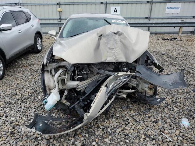 3FA6P0H72GR105856 - 2016 FORD FUSION SE GOLD photo 5