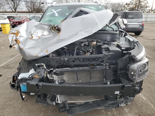 KMHRC8A34PU252757 - 2023 HYUNDAI VENUE SEL SILVER photo 5