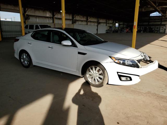 5XXGN4A70FG426961 - 2015 KIA OPTIMA EX WHITE photo 4