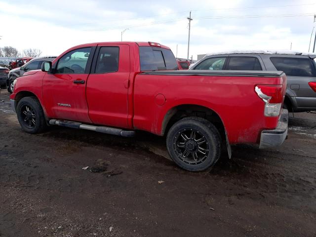 5TFUM5F10CX038164 - 2012 TOYOTA TUNDRA DOUBLE CAB SR5 RED photo 2