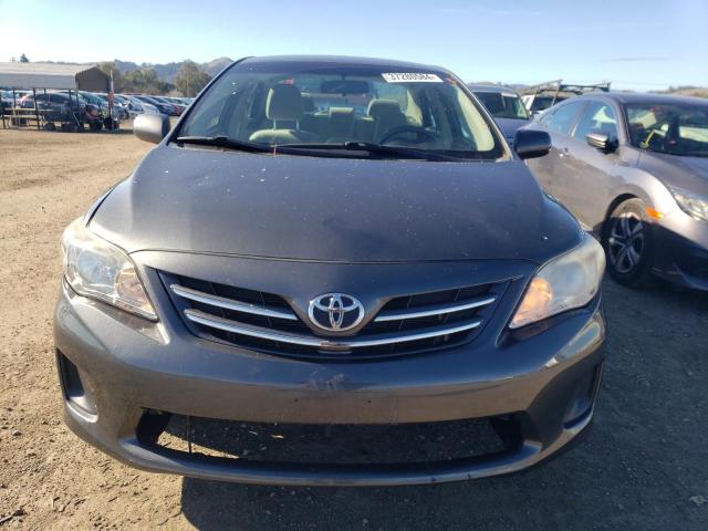 2T1BU4EE0DC094563 - 2013 TOYOTA COROLLA BASE GRAY photo 5