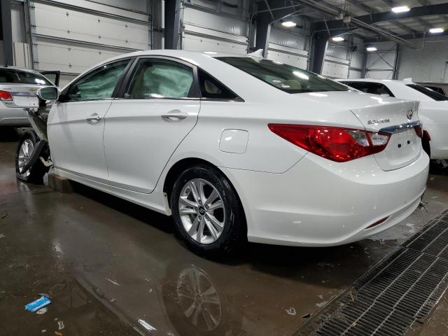 5NPEB4AC4BH103749 - 2011 HYUNDAI SONATA GLS WHITE photo 2