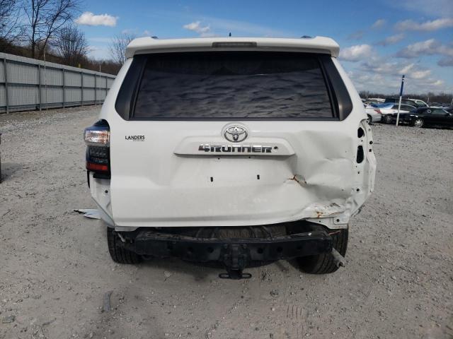 JTEZU5JR1J5175329 - 2018 TOYOTA 4RUNNER SR5 WHITE photo 6