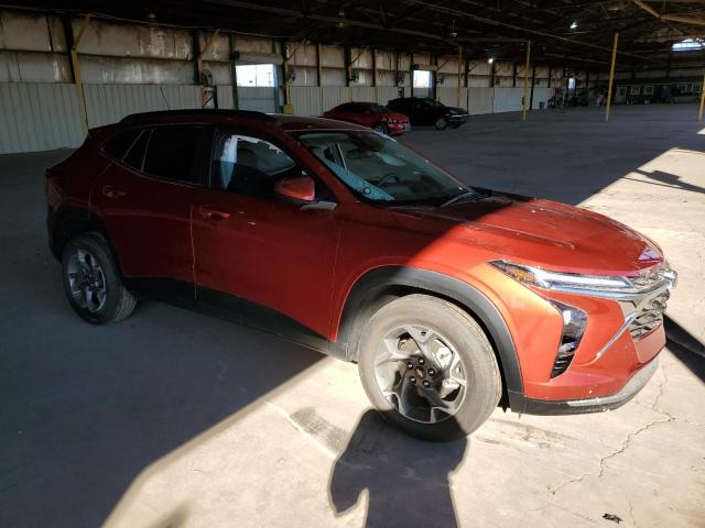 KL77LHE25RC081147 - 2024 CHEVROLET TRAX 1LT ORANGE photo 4