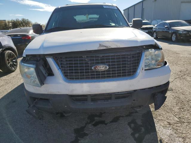 1FMPU16LX4LB63278 - 2004 FORD EXPEDITION XLT WHITE photo 5