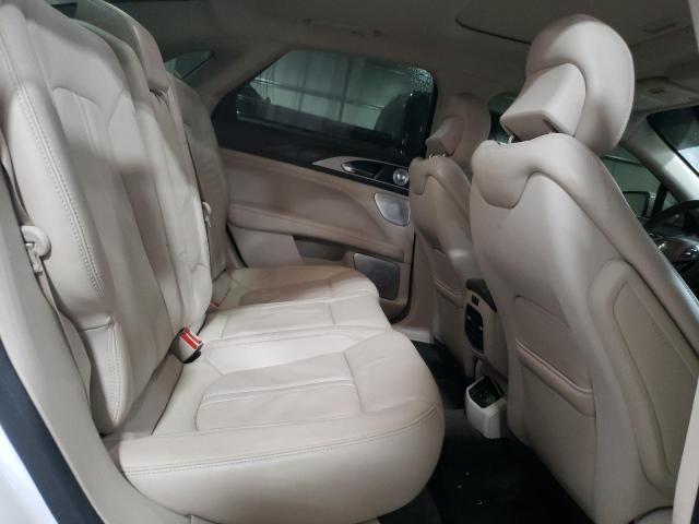 3LN6L5FC4HR605646 - 2017 LINCOLN MKZ RESERVE თეთრი ფოტო 10