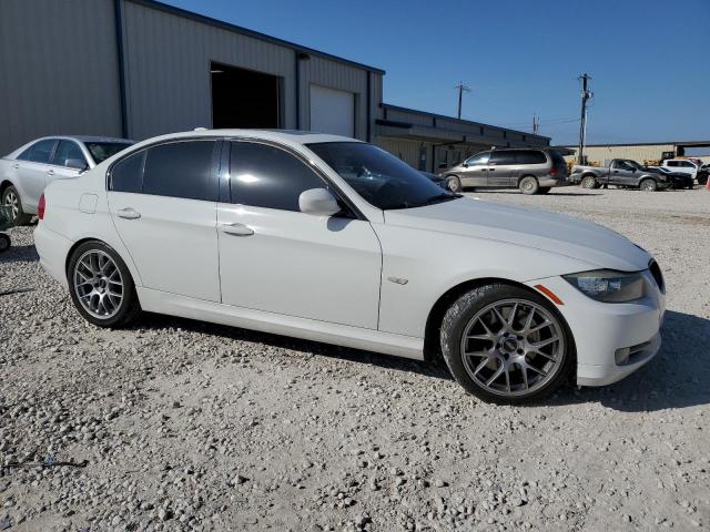 WBAPM735X9E191278 - 2009 BMW 335 I WHITE photo 4