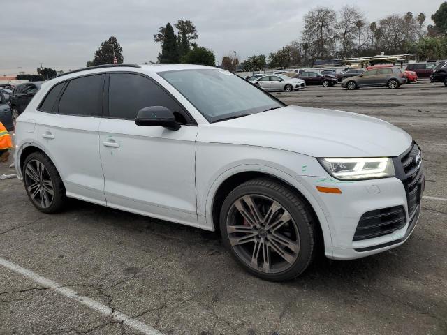 WA1B4AFY5L2070273 - 2020 AUDI SQ5 PREMIUM PLUS WHITE photo 4