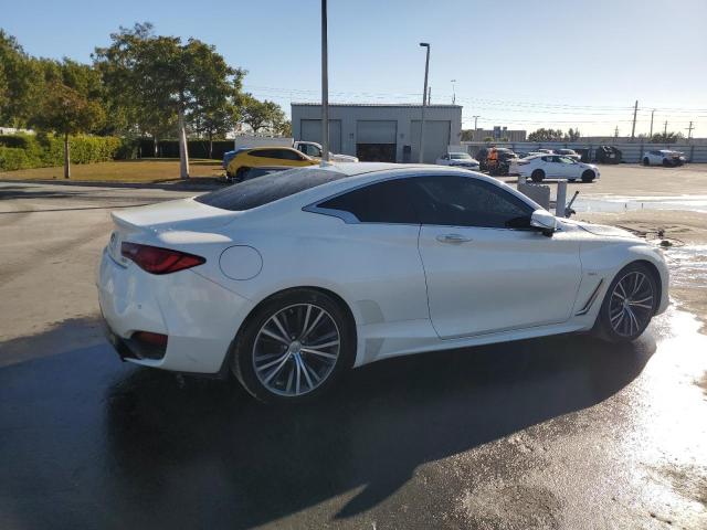 JN1EV7EK6HM361993 - 2017 INFINITI Q60 PREMIUM WHITE photo 3