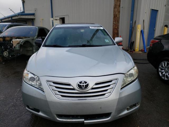 4T1BK46K27U045720 - 2007 TOYOTA CAMRY LE SILVER photo 5