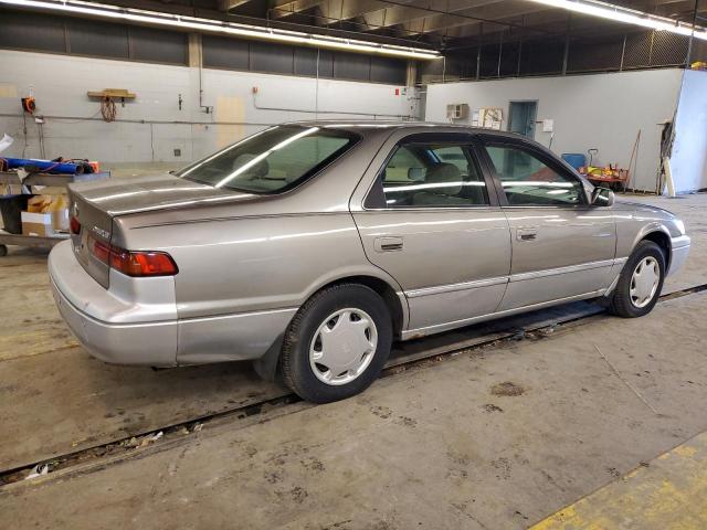 4T1BG22K6XU400755 - 1999 TOYOTA CAMRY CE TAN photo 3