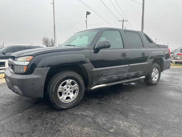 3GNEC13T03G192679 - 2003 CHEVROLET AVALANCHE C1500 BLACK photo 2