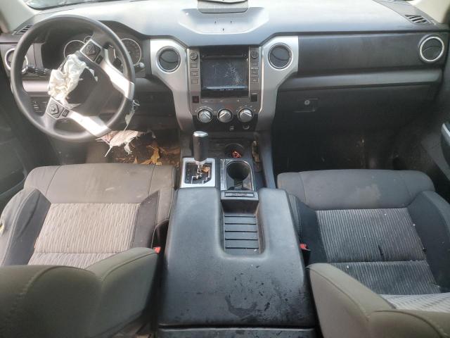 5TFRM5F10GX096870 - 2016 TOYOTA TUNDRA DOUBLE CAB SR/SR5 BLACK photo 8