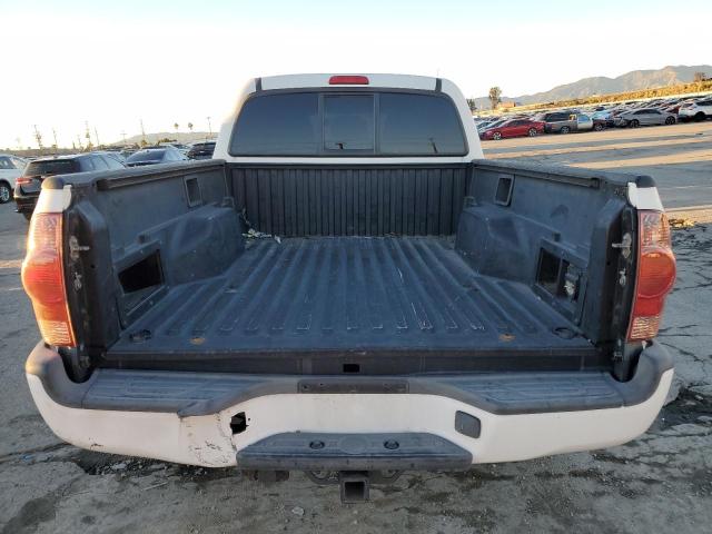 5TEKU72N98Z474149 - 2008 TOYOTA TACOMA DOUBLE CAB PRERUNNER LONG BED WHITE photo 6