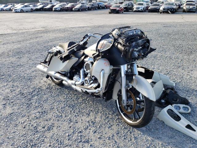 1HD1KHC18NB607498 - 2022 HARLEY-DAVIDSON FLTRX 棕色 照片 1