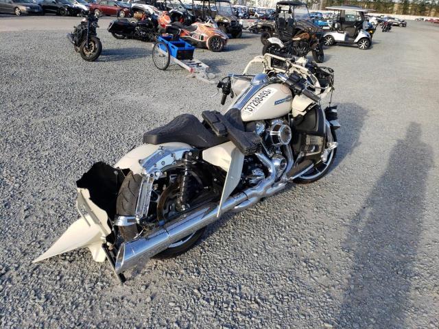 1HD1KHC18NB607498 - 2022 HARLEY-DAVIDSON FLTRX 棕色 照片 4