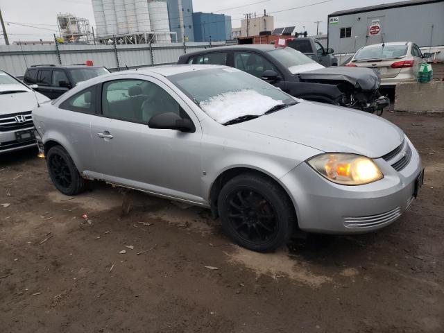 1G1AK18H497255715 - 2009 CHEVROLET COBALT LS SILVER photo 4