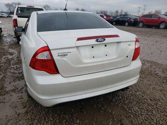 3FAHP0HA8BR296258 - 2011 FORD FUSION SE WHITE photo 6