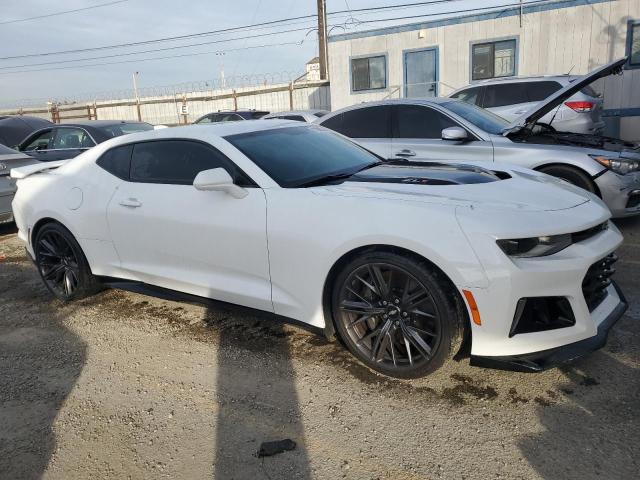 1G1FK1R60K0136948 - 2019 CHEVROLET CAMARO ZL1 WHITE photo 4