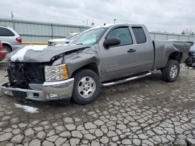 1GCRKSE73DZ230118 - 2013 CHEVROLET SILVERADO K1500 LT SILVER photo 1