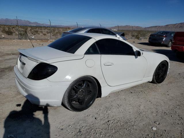 WDBWK56F65F045217 - 2005 MERCEDES-BENZ SLK 350 WHITE photo 3