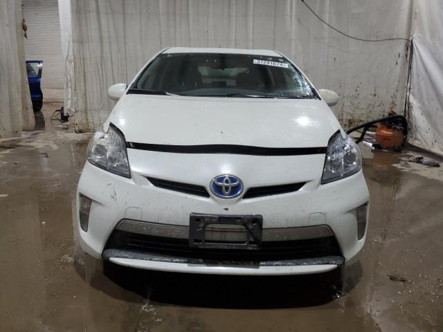 JTDKN3DPXD3039704 - 2013 TOYOTA PRIUS PLUG WHITE photo 5