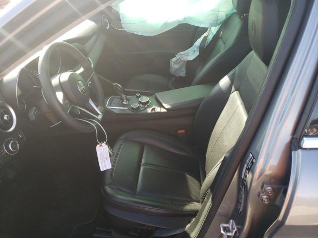 ZARFAEDN3H7531860 - 2017 ALFA ROMEO GIULIA Q4 GRAY photo 5