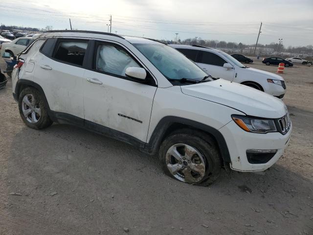 3C4NJCBB7JT108574 - 2018 JEEP COMPASS LATITUDE WHITE photo 4