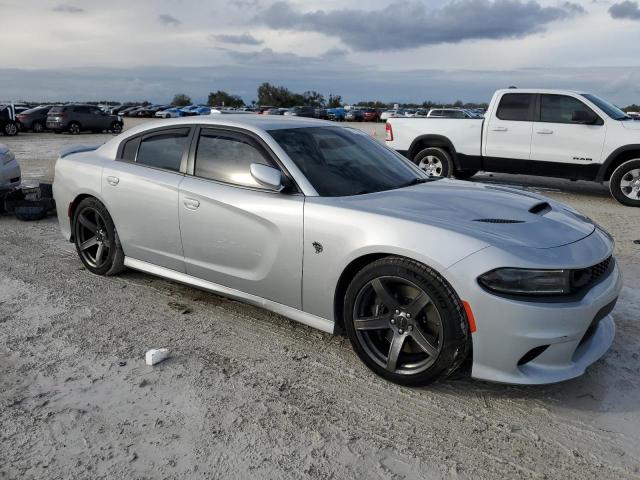 2C3CDXL98KH704082 - 2019 DODGE CHARGER SRT HELLCAT SILVER photo 4