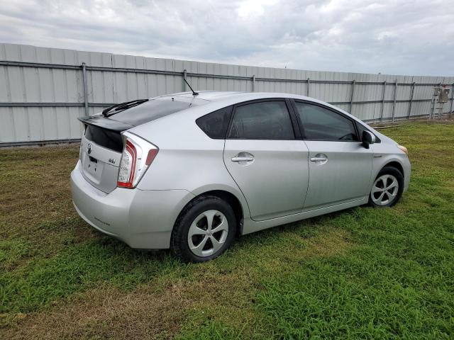 JTDKN3DU3D5545949 - 2013 TOYOTA PRIUS SILVER photo 3