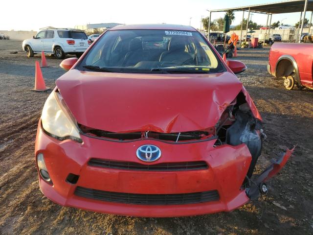 JTDKDTB35C1025156 - 2012 TOYOTA PRIUS C RED photo 5