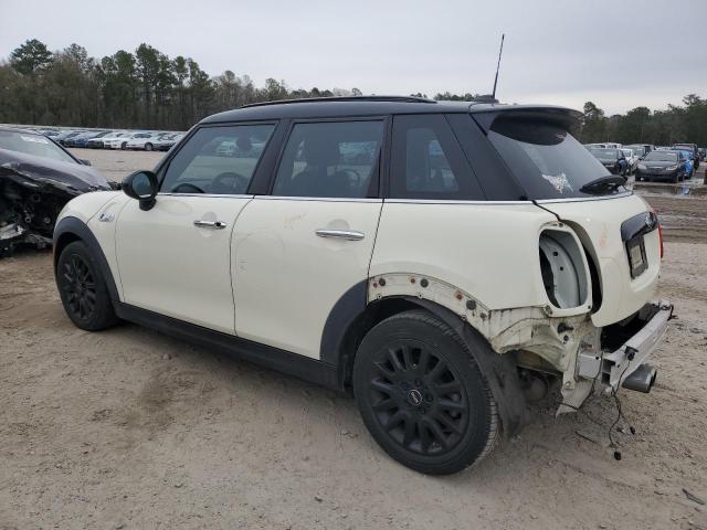 WMWXU3C58J2F51018 - 2018 MINI COOPER S WHITE photo 2