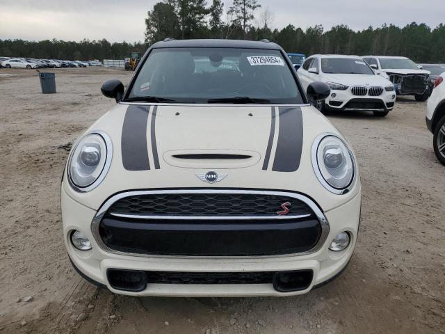 WMWXU3C58J2F51018 - 2018 MINI COOPER S WHITE photo 5