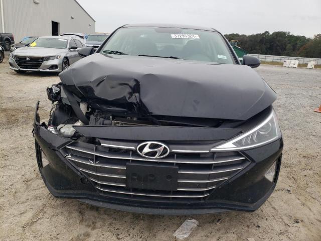 5NPD74LF1KH491074 - 2019 HYUNDAI ELANTRA SE BLACK photo 5