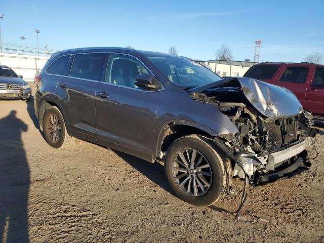 5TDJZRFH7HS522788 - 2017 TOYOTA HIGHLANDER SE GRAY photo 4