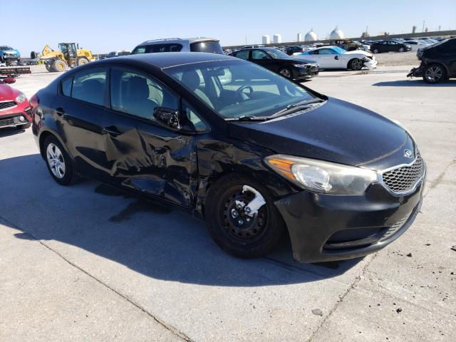 KNAFK4A69G5481391 - 2016 KIA FORTE LX BLACK photo 4