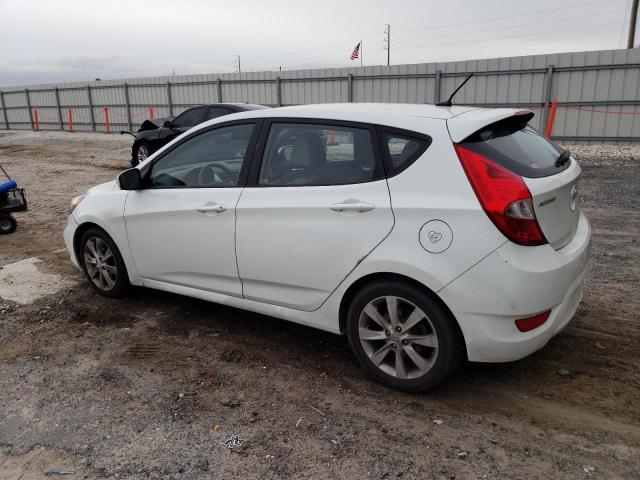 KMHCU5AE1CU049922 - 2012 HYUNDAI ACCENT GLS WHITE photo 2