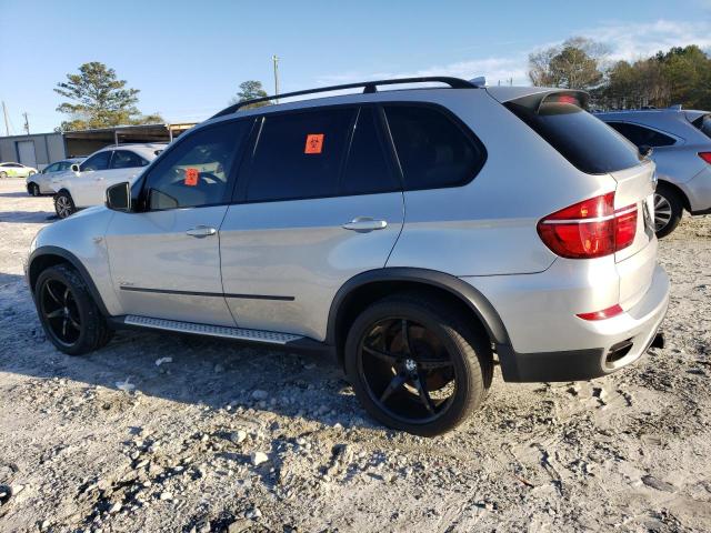 5UXZV8C56BL420859 - 2011 BMW X5 XDRIVE50I Gümüş fotoğraf 2