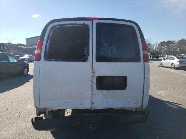 1GCGG29U941119550 - 2004 CHEVROLET EXPRESS G2 WHITE photo 6