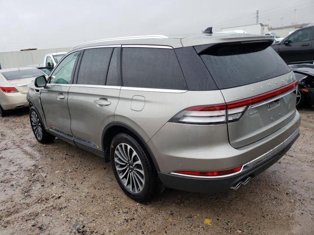 5LM5J7XCXPGL13787 - 2023 LINCOLN AVIATOR RESERVE SILVER photo 2