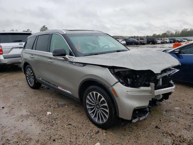 5LM5J7XCXPGL13787 - 2023 LINCOLN AVIATOR RESERVE SILVER photo 4