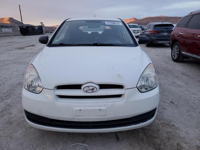 KMHCM3AC3BU194865 - 2011 HYUNDAI ACCENT GL WHITE photo 5