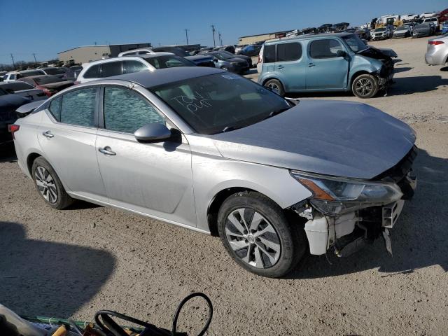 1N4BL4BV0KC244707 - 2019 NISSAN ALTIMA S SILVER photo 4