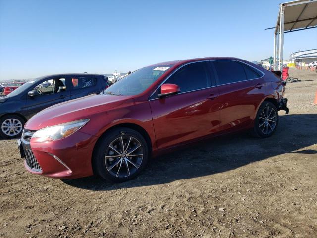 4T1BF1FK3HU763913 - 2017 TOYOTA CAMRY LE RED photo 1