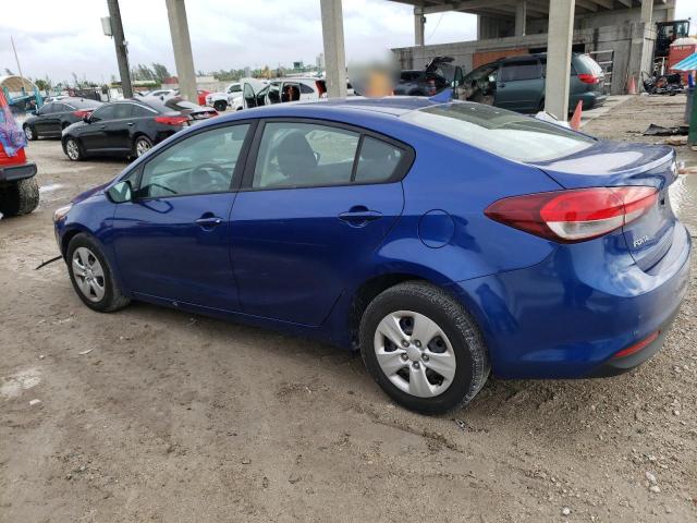 3KPFK4A77HE011104 - 2017 KIA FORTE LX BLUE photo 2