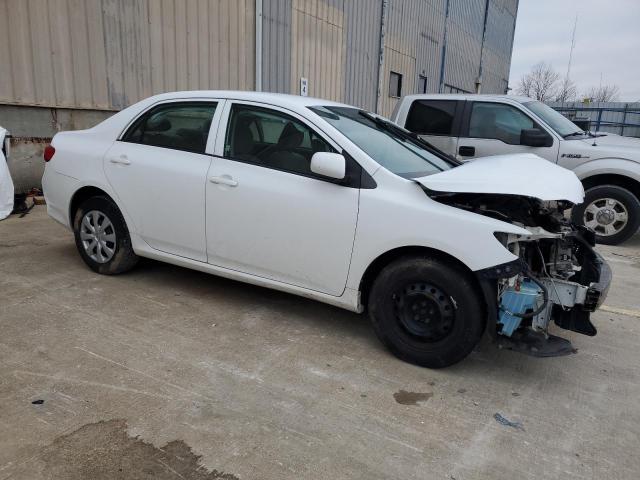 1NXBU4EE7AZ311732 - 2010 TOYOTA COROLLA BASE WHITE photo 4