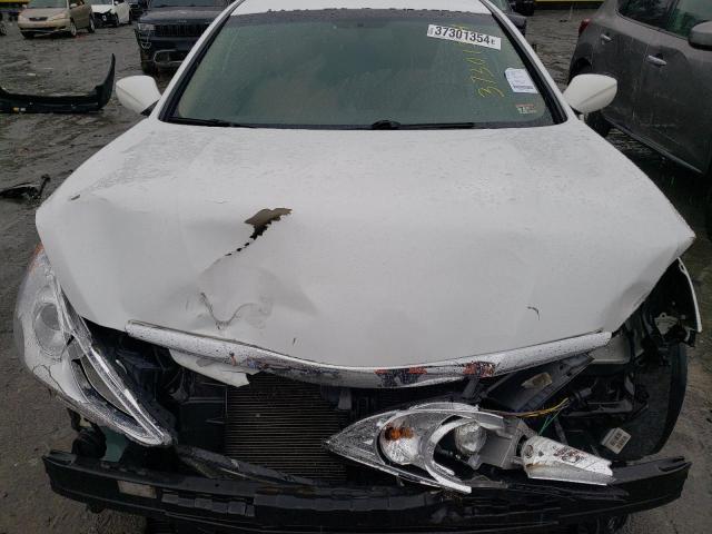 5NPEB4AC4DH612355 - 2013 HYUNDAI SONATA GLS WHITE photo 11