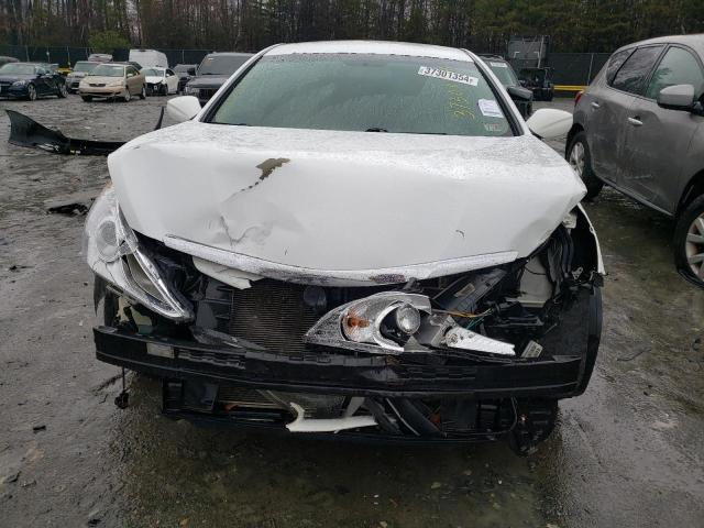 5NPEB4AC4DH612355 - 2013 HYUNDAI SONATA GLS WHITE photo 5